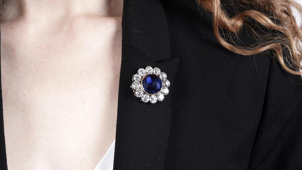 Victorian Burmese sapphire and diamond brooch