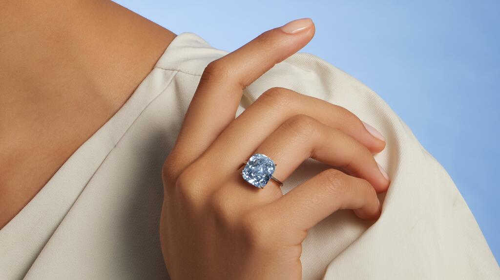 The fashioning of the Mediterranean Blue provides a soft, refined appearance with a captivating sparkle from the light-reflecting facets of the brilliant cut, Sotheby’s said. Mediterranean Blue
