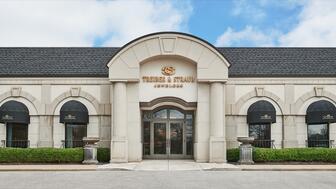 Treiber & Straub Jewelers is located in Brookfield, Wisconsin, about 14 miles west of Milwaukee. John Treiber and Mike Straub opened the store in 1980, and Straub bought out his partner in the mid-‘90s. Over the summer, Straub made the decision to close his store and retire, for myriad reasons. Treiber & Straub store Brookfield, Wisconsin