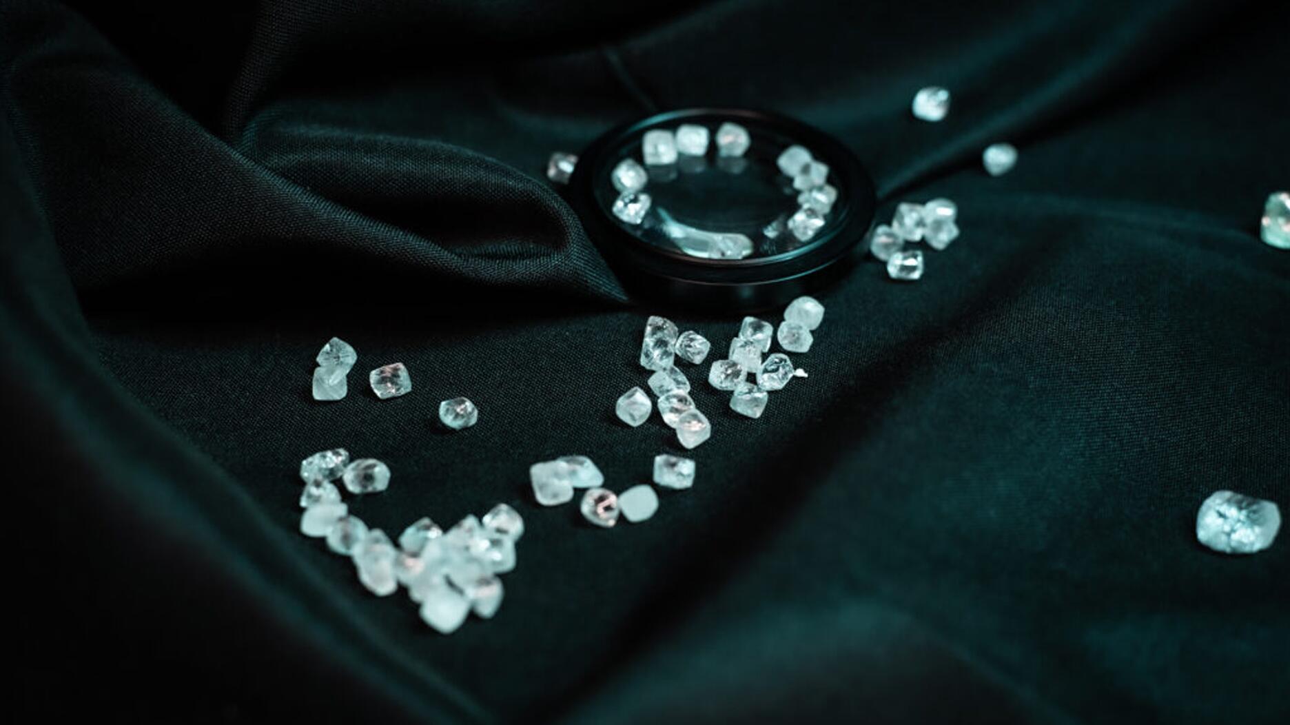 A security guard was shot to death and an unspecified amount of diamonds were stolen in an armed robbery that happened Saturday at Namib Desert Diamonds (Pty) Ltd., a diamond sales and marketing company in Windhoek, Namibia. (Photo courtesy of Namib Desert Diamonds (Pty) Ltd.) Loose diamonds from Namdia