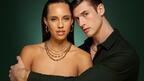 Royal Chain models in 14-karat gold fashion links