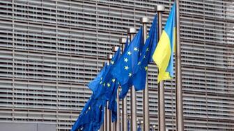 The European Union made two announcements regarding importing diamonds in its most recent round of sanctions against Russia released earlier this week. European Union flags