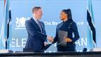 De Beers CEO Al Cook, Botswana Minster of Minerals and Energy Bogolo Joy Kenewendo