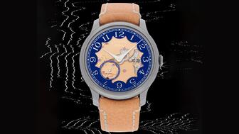 This F.P. Journe “Chronomètre Bleau Byblos” timepiece was the top lot in Sotheby’s “Area_51” watch auction. It sold for 203,200 CHF ($229,955), just above its highest pre-sale estimate of 200,000 CHF ($112,290 to $224,580). F.P. Journe Chronomètre Bleau Byblos Watch