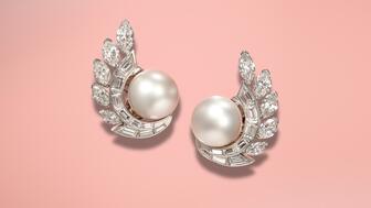 Image copyright: Woolley & Walis Van Cleef & Arpels Pearl and Diamond Earrings Similar to Princess Grace’s Wedding Earrings