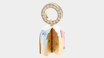 Dukachi Easter Bread Pendant