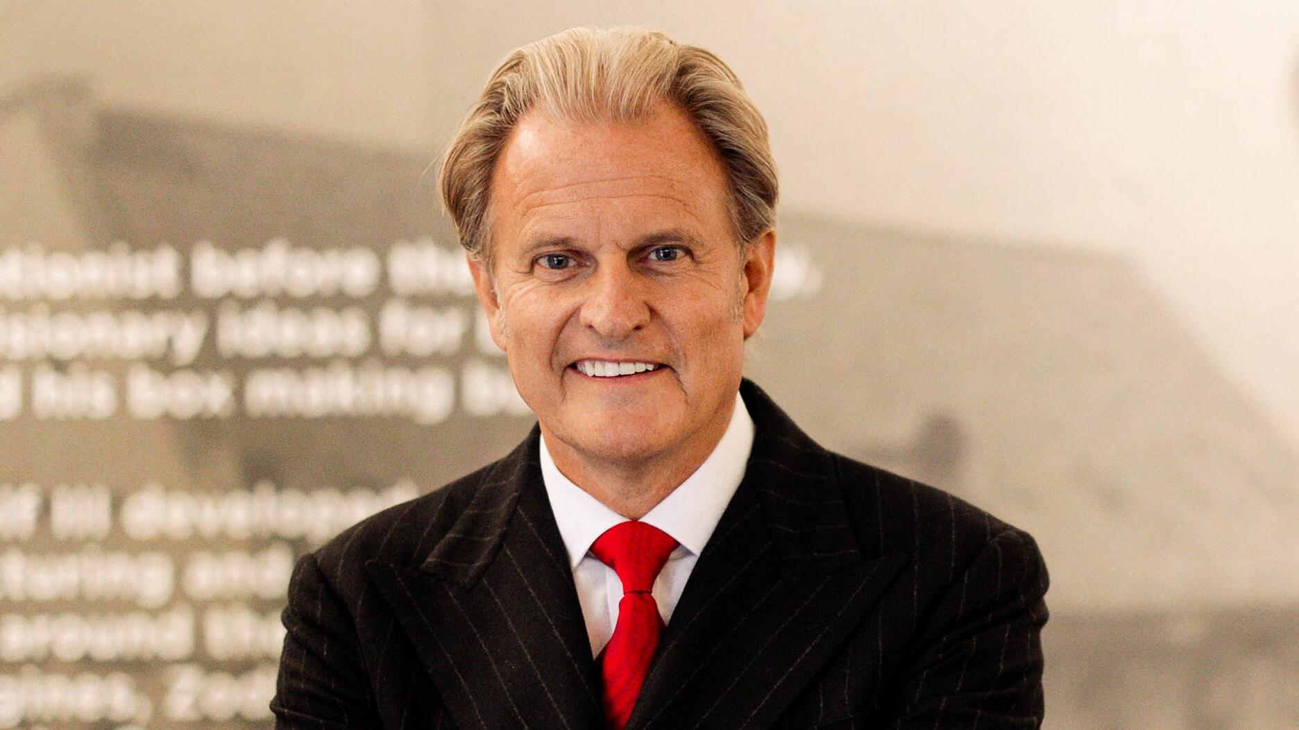 In an interview with National Jeweler in March, Wolf CEO Simon Wolf talked about the company’s expanding presence in the U.S. market, including its new headquarters in California. Wolf CEO Simon Wolf