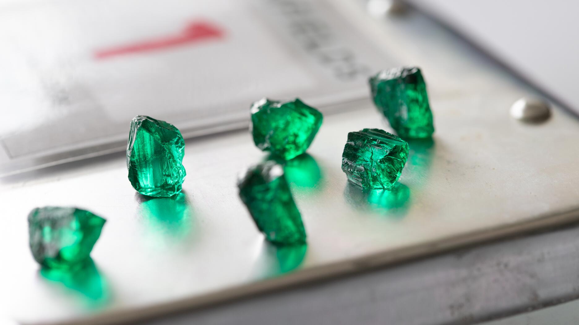 Gemfields will resume open-pit emerald mining at its Kagem mine in Zambia following a months-long suspension that began at the start of the year. Gemfields emeralds