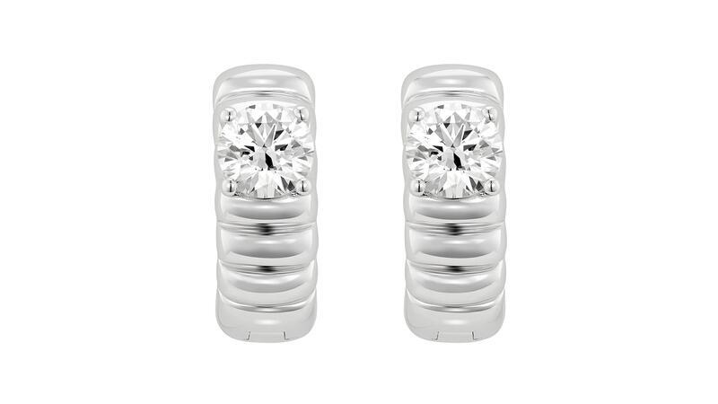 De Beers Group just announced it was shutting down Lightbox, the lab-grown diamond fashion jewelry brand it launched in 2018. Pictured are the brand’s “Poet” earrings in 14-karat white gold with lab-grown diamonds from the “Reminiscence” collection, introduced in fall 2024. Lightbox’s Reminiscence Poet earrings in 14-karat white gold with lab-grown diamonds